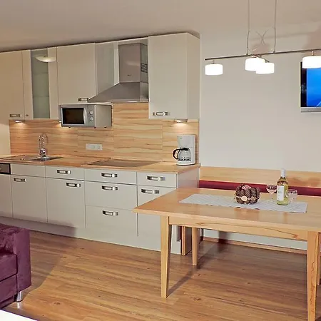 Gaestehaus Regina بيت ضيافة
