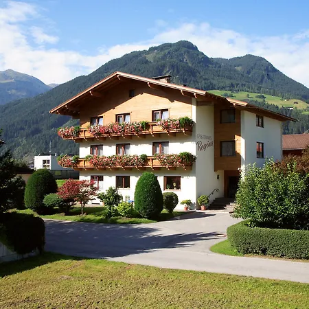 Pensionat Gaestehaus Regina Uderns