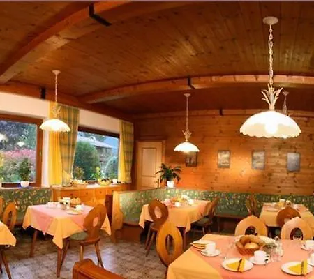 Gaestehaus Regina 3*